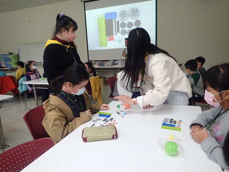 2022寒假天文動手做大補帖研習(1/29)-圖片46