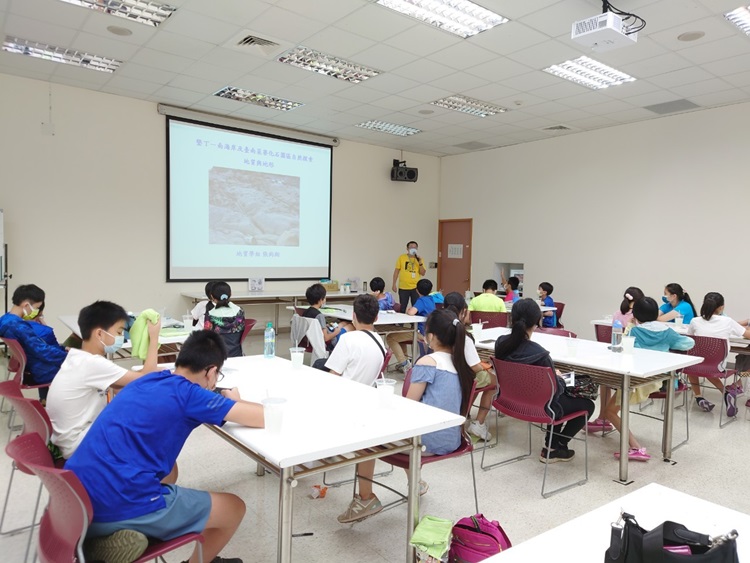 「墾丁－南海岸及台南菜寮化石園區自然探索」夏令營(7/17)-圖片1