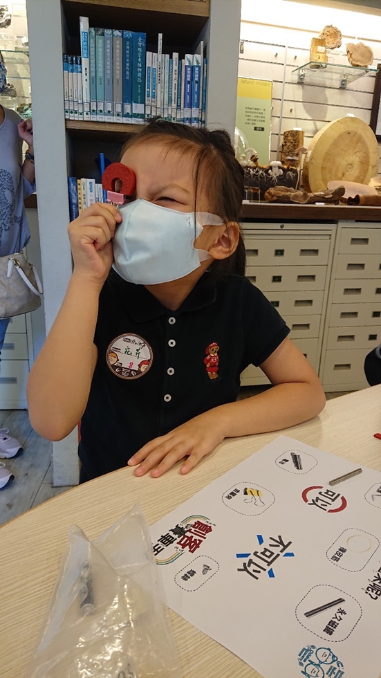1027幼兒園週間親子科學活動：奇妙的磁鐵-圖片5