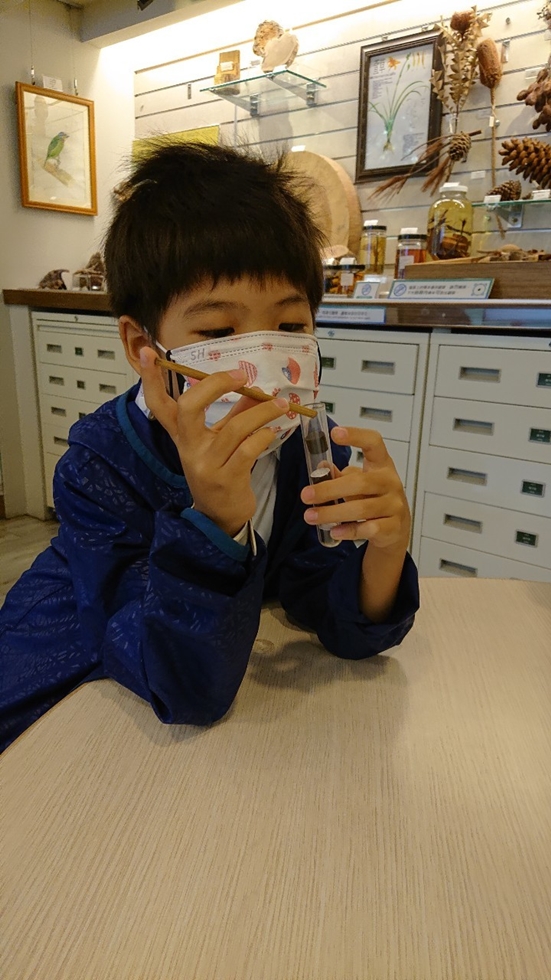 1027幼兒園週間親子科學活動：奇妙的磁鐵-圖片16
