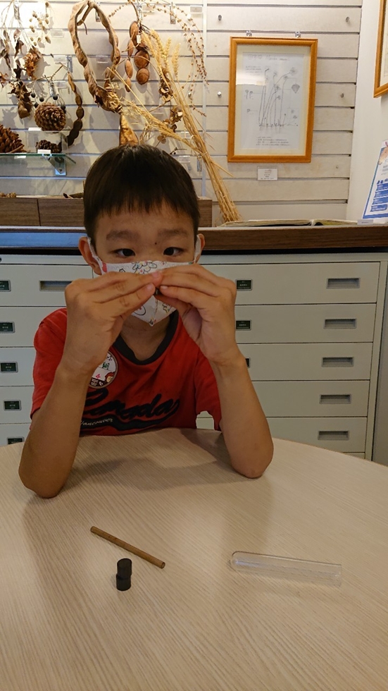 1027幼兒園週間親子科學活動：奇妙的磁鐵-圖片17