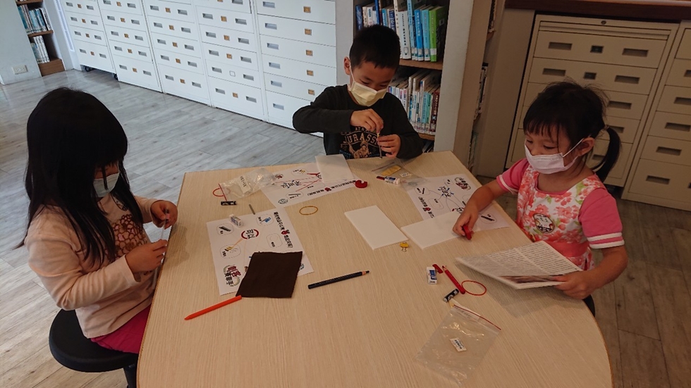 1030幼兒園週間親子科學活動：奇妙的磁鐵-圖片15