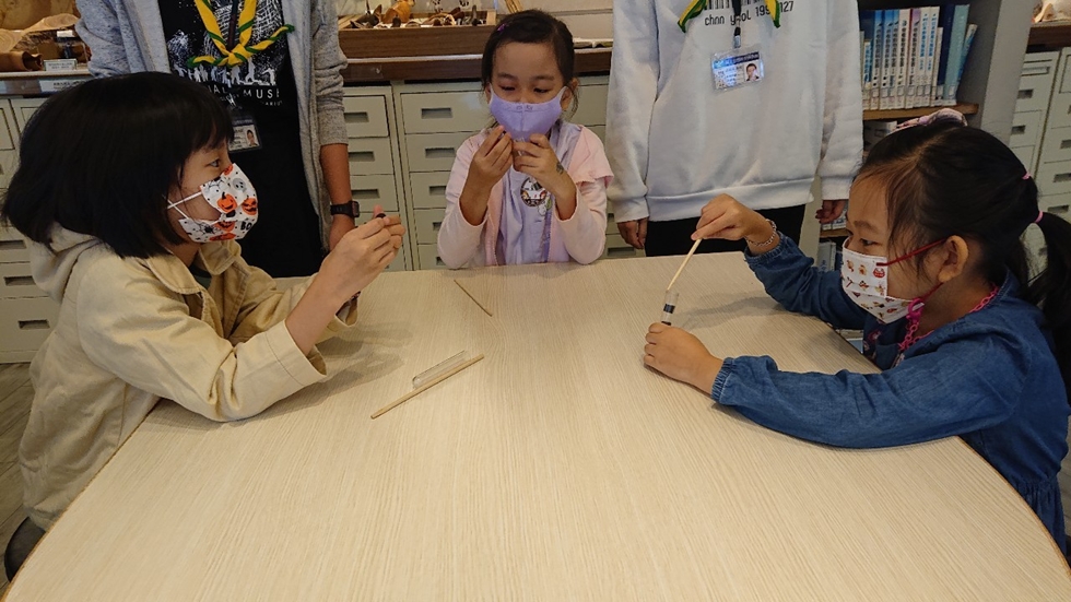 1030幼兒園週間親子科學活動：奇妙的磁鐵-圖片21