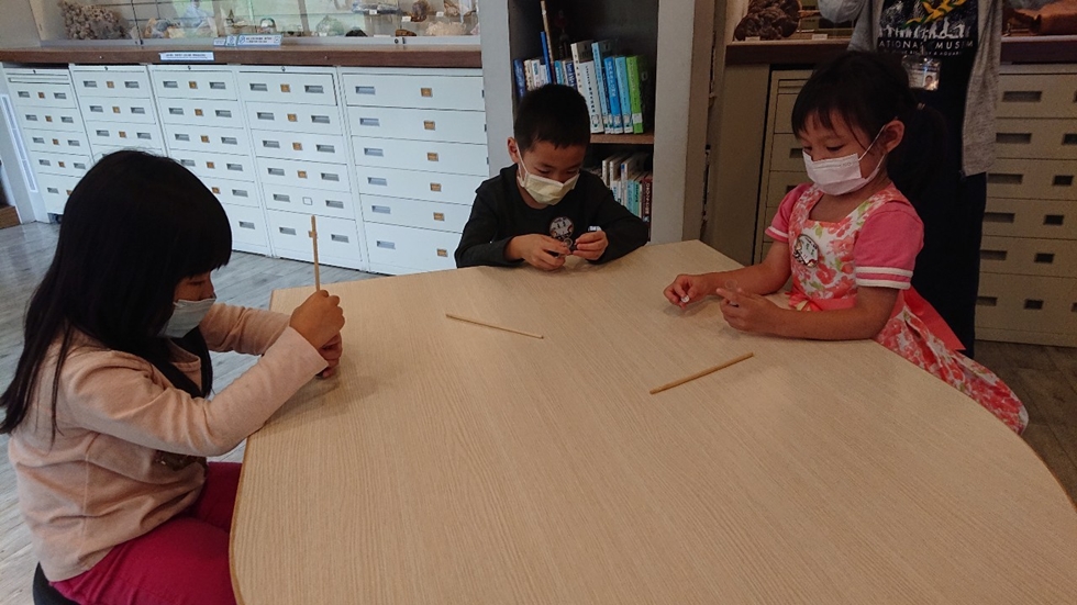 1030幼兒園週間親子科學活動：奇妙的磁鐵-圖片23