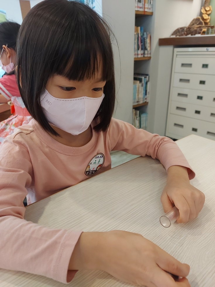 1030幼兒園週間親子科學活動：奇妙的磁鐵-圖片37