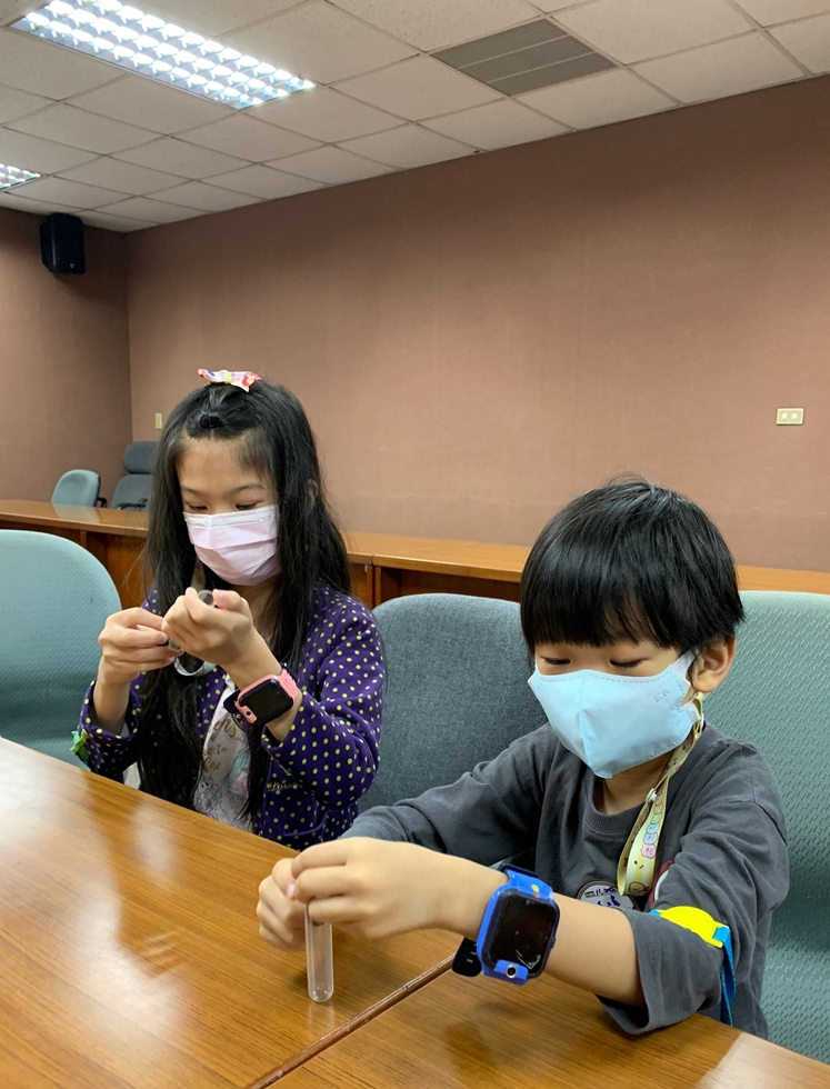 1120幼兒園週間親子科學活動：奇妙的磁鐵-圖片22