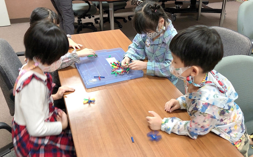 1120幼兒園週間親子科學活動：奇妙的磁鐵-圖片37