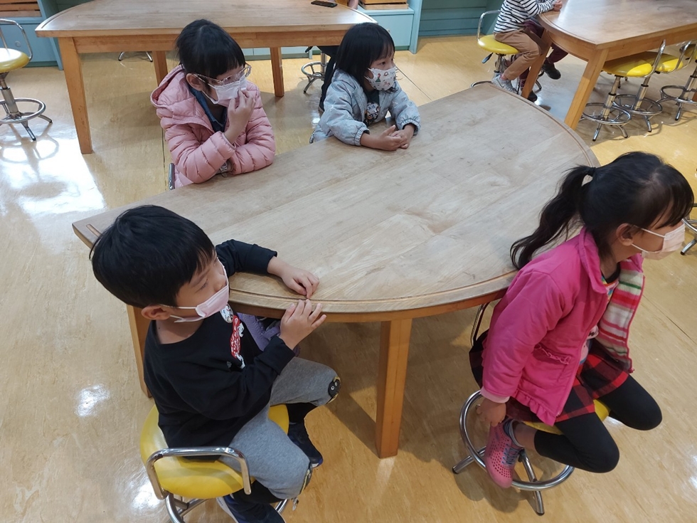 1124幼兒園週間親子科學活動：奇妙的磁鐵-圖片10