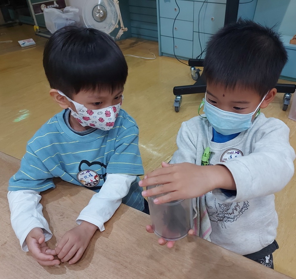 1124幼兒園週間親子科學活動：奇妙的磁鐵-圖片18