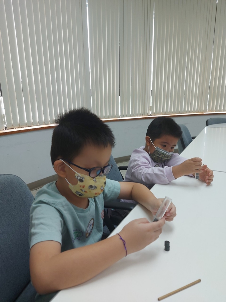 1127幼兒園週間親子科學活動：奇妙的磁鐵-圖片20