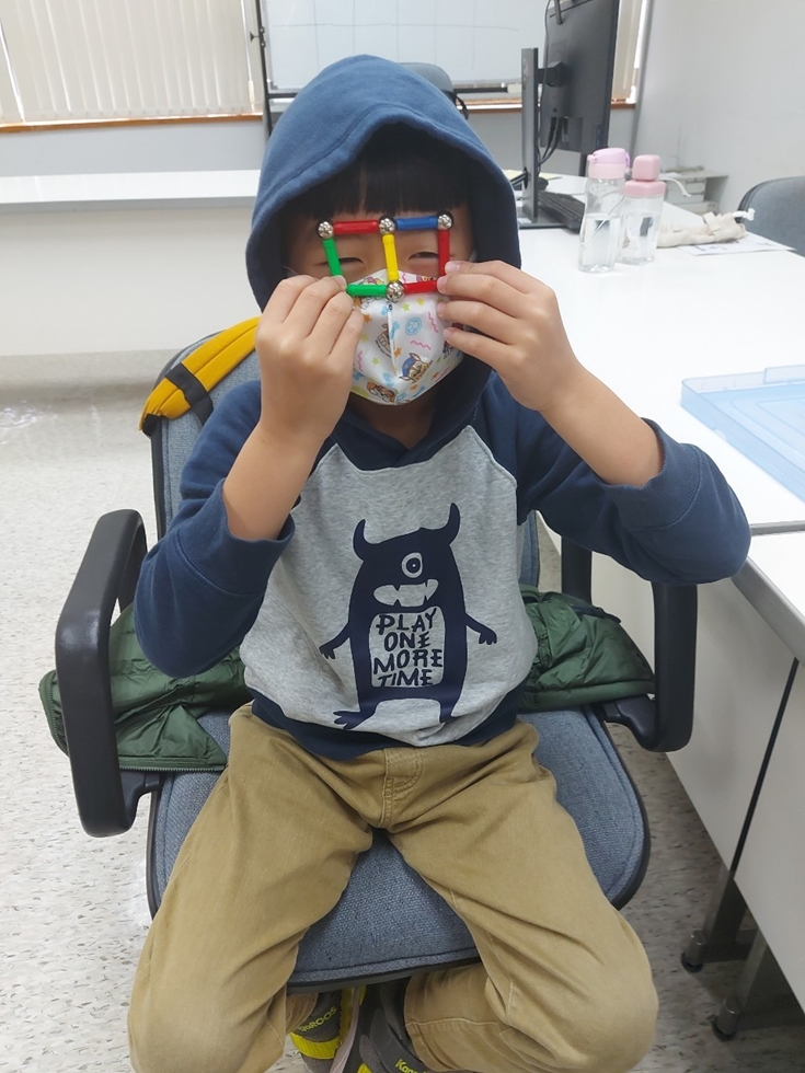 1127幼兒園週間親子科學活動：奇妙的磁鐵-圖片38