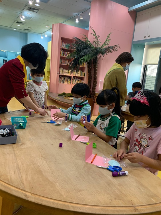 3/16 幼兒園週間親子科學活動：鳥兒的家-圖片11