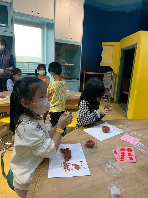 3/16 幼兒園週間親子科學活動：鳥兒的家-圖片28