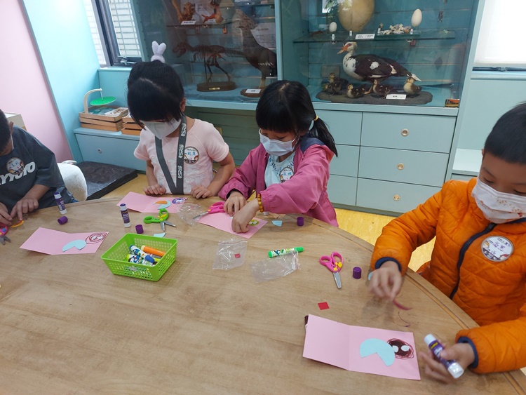 3/16 幼兒園週間親子科學活動：鳥兒的家-圖片35