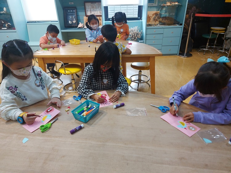 3/16 幼兒園週間親子科學活動：鳥兒的家-圖片39