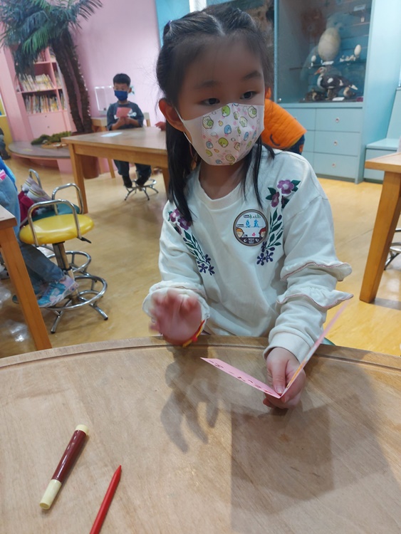 3/16 幼兒園週間親子科學活動：鳥兒的家-圖片47