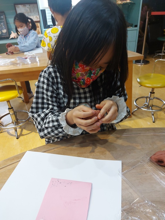 3/16 幼兒園週間親子科學活動：鳥兒的家-圖片57