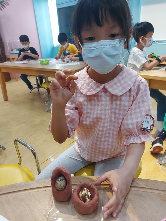 3/19 幼兒園週間親子科學活動：鳥兒的家-圖片28