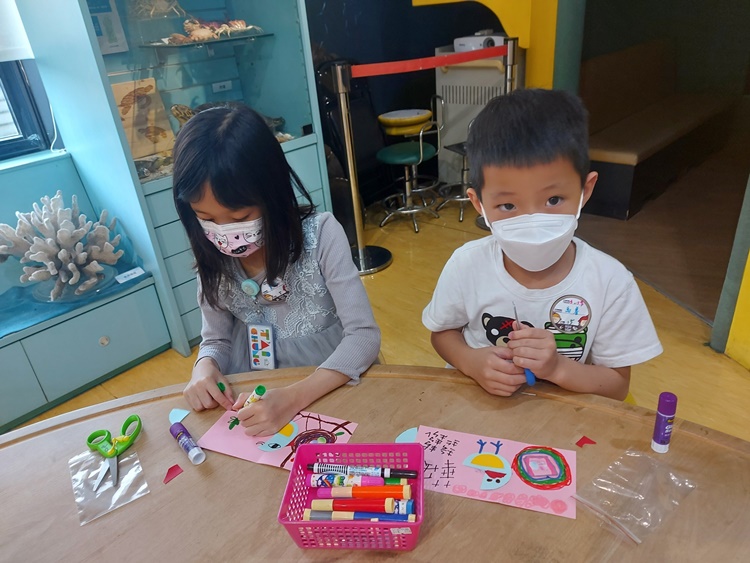 3/19 幼兒園週間親子科學活動：鳥兒的家-圖片47