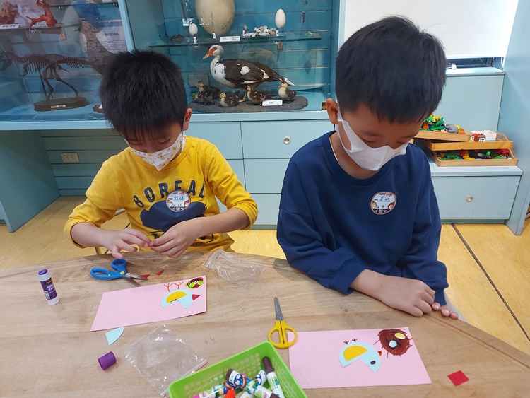 3/19 幼兒園週間親子科學活動：鳥兒的家-圖片51