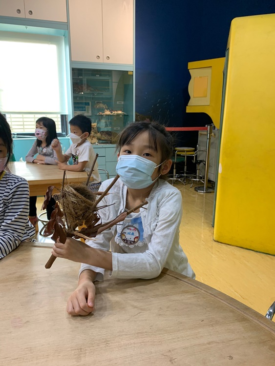 3/19 幼兒園週間親子科學活動：鳥兒的家-圖片60