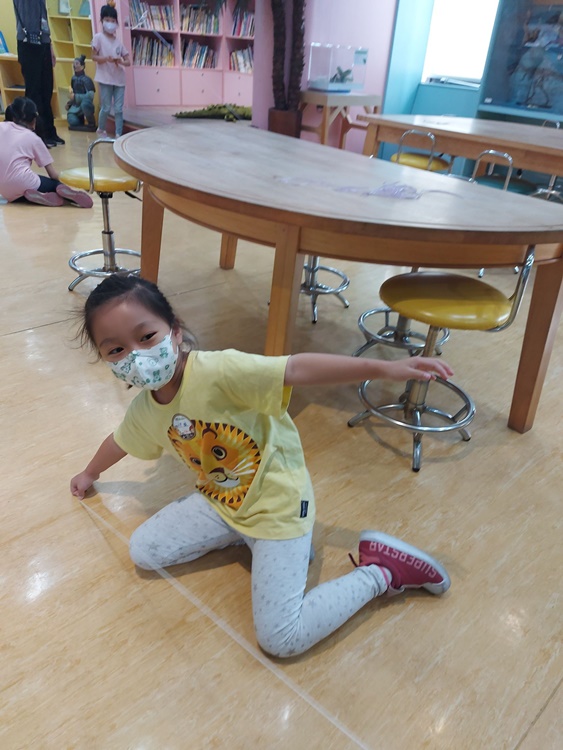 4/16 幼兒園週間親子科學活動：蝠到福到-圖片7