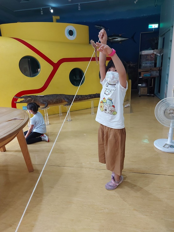 4/16 幼兒園週間親子科學活動：蝠到福到-圖片9