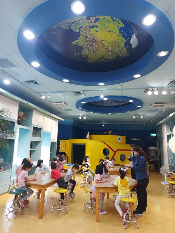4/16 幼兒園週間親子科學活動：蝠到福到-圖片12
