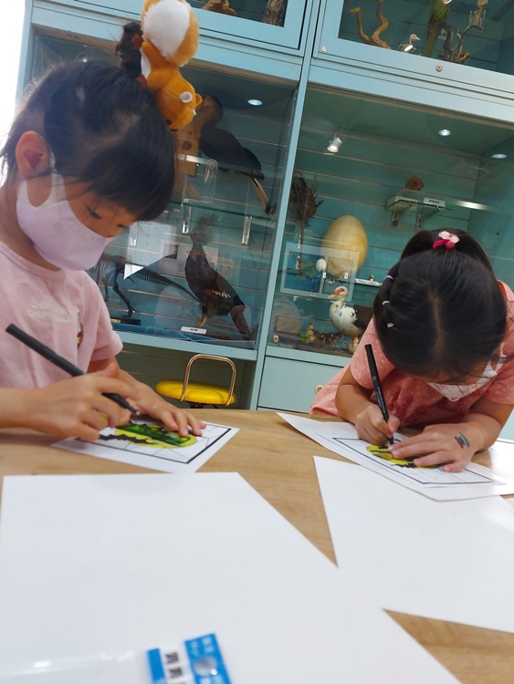 4/16 幼兒園週間親子科學活動：蝠到福到-圖片57