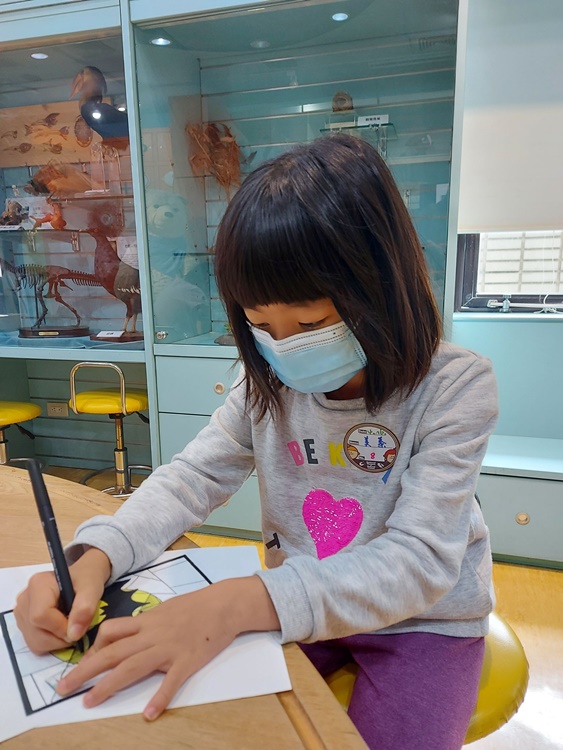 4/16 幼兒園週間親子科學活動：蝠到福到-圖片62