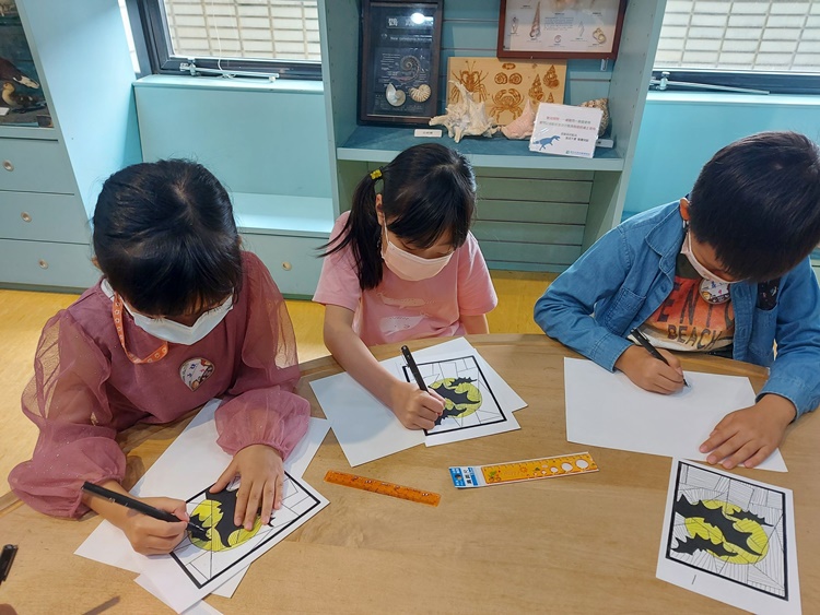 4/16 幼兒園週間親子科學活動：蝠到福到-圖片65