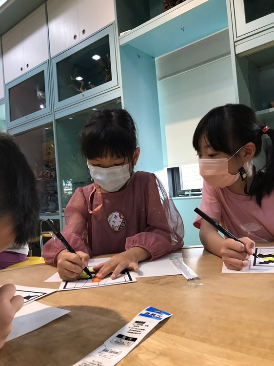 4/16 幼兒園週間親子科學活動：蝠到福到-圖片80