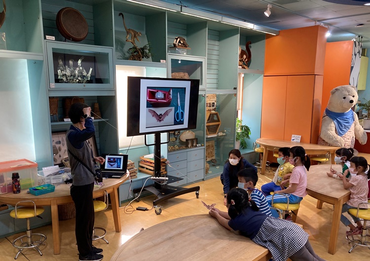 4/20 幼兒園週間親子科學活動：蝠到福到-圖片24