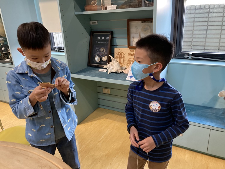 4/20 幼兒園週間親子科學活動：蝠到福到-圖片46