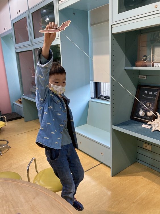 4/20 幼兒園週間親子科學活動：蝠到福到-圖片47