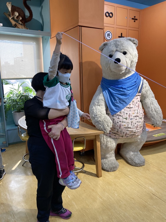 4/20 幼兒園週間親子科學活動：蝠到福到-圖片49