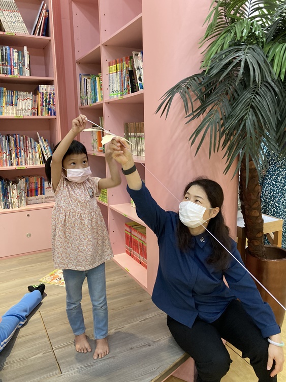 4/20 幼兒園週間親子科學活動：蝠到福到-圖片50