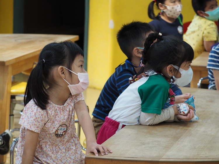 4/20 幼兒園週間親子科學活動：蝠到福到-圖片56