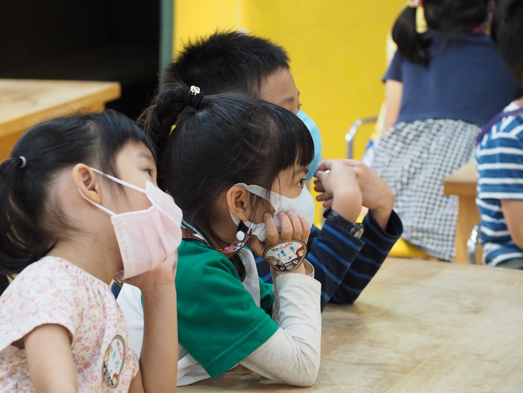 4/20 幼兒園週間親子科學活動：蝠到福到-圖片63