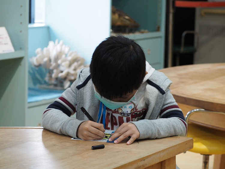 4/20 幼兒園週間親子科學活動：蝠到福到-圖片68