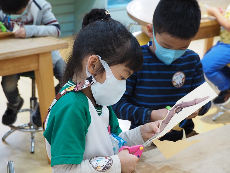 4/20 幼兒園週間親子科學活動：蝠到福到-圖片90