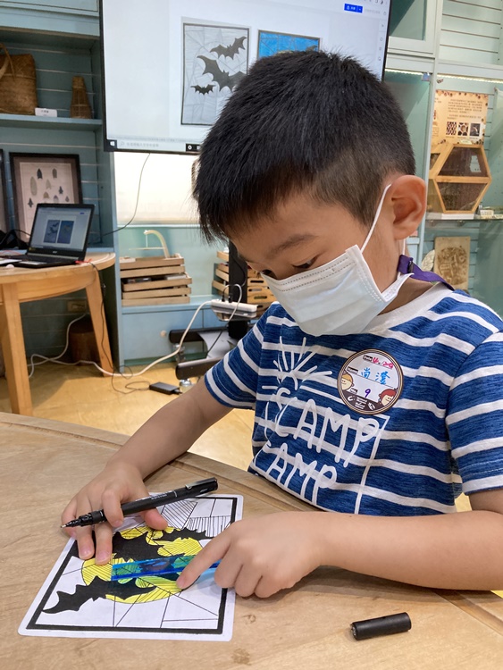 4/20 幼兒園週間親子科學活動：蝠到福到-圖片99