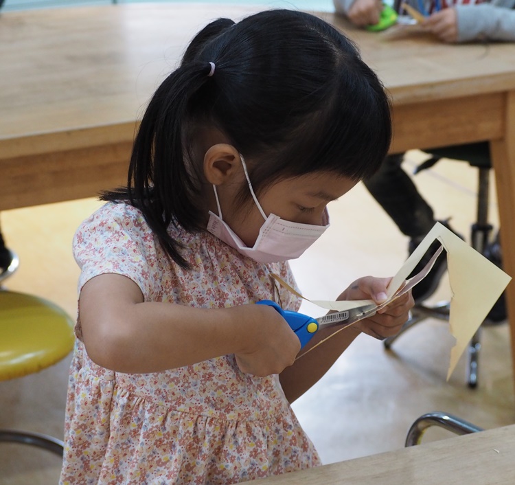 4/20 幼兒園週間親子科學活動：蝠到福到-圖片100