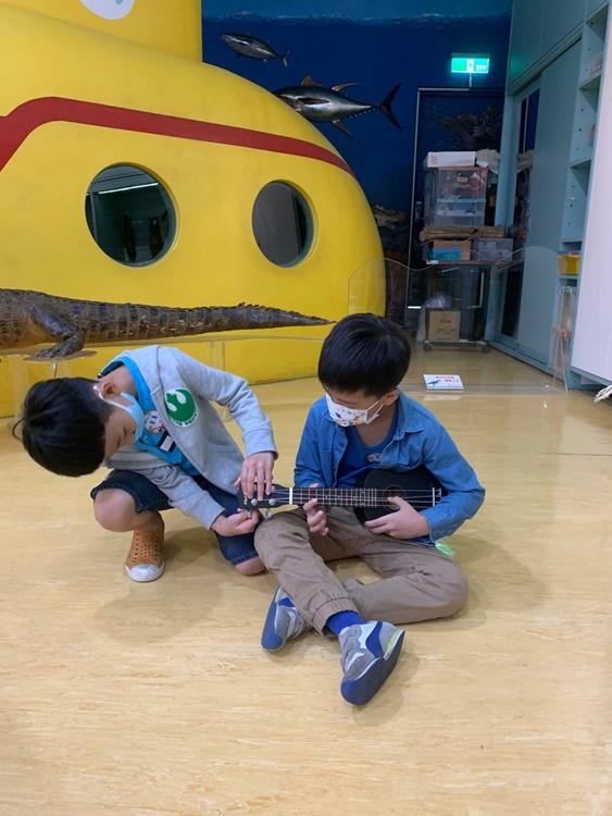 5/14 幼兒園週間親子科學活動：搖滾音樂課-圖片48