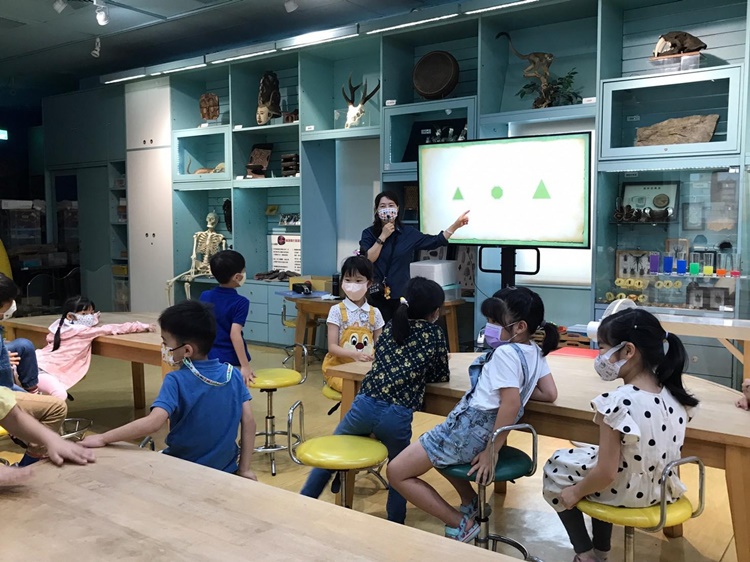 5/14 幼兒園週間親子科學活動：搖滾音樂課-圖片62