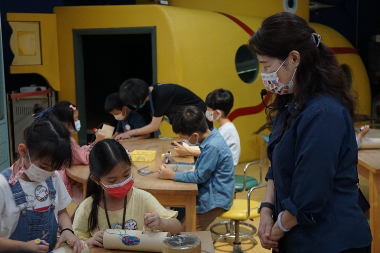 5/14 幼兒園週間親子科學活動：搖滾音樂課-圖片72