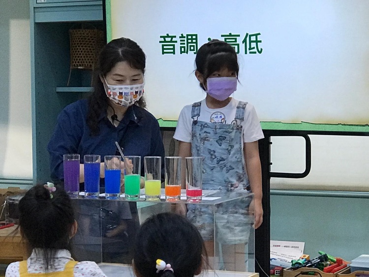5/14 幼兒園週間親子科學活動：搖滾音樂課-圖片74