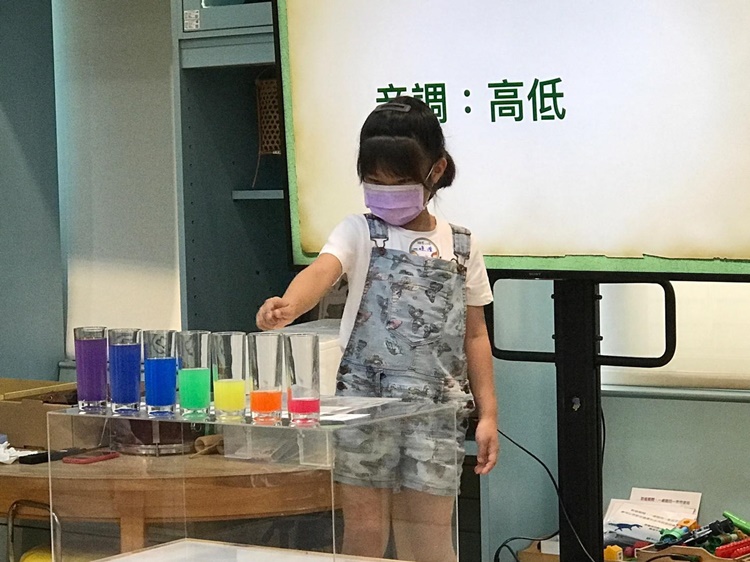 5/14 幼兒園週間親子科學活動：搖滾音樂課-圖片75