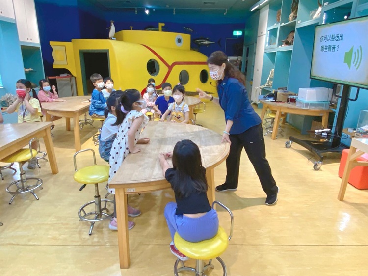 5/14 幼兒園週間親子科學活動：搖滾音樂課-圖片82