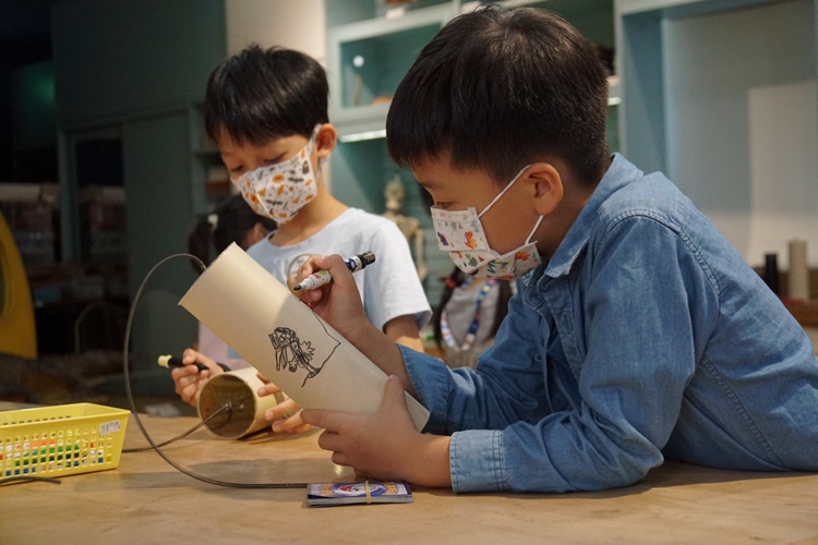 5/14 幼兒園週間親子科學活動：搖滾音樂課-圖片94